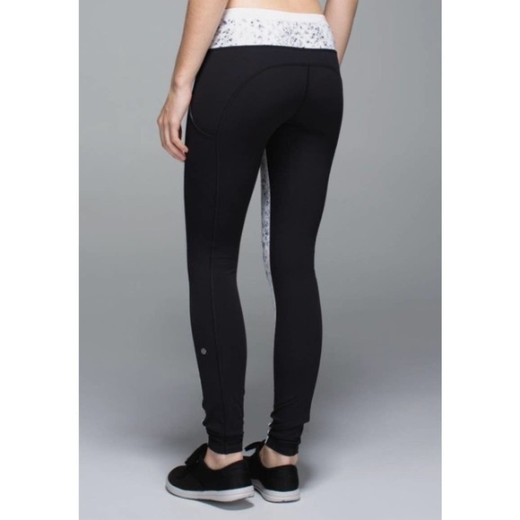 Lululemon Speed Tight II Unbreakable White Black Leggings Size 8 Gym Workout - Picture 2 of 12